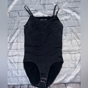 Shapermint Essentials All Day Every Day Scoop Neck Bodysuit